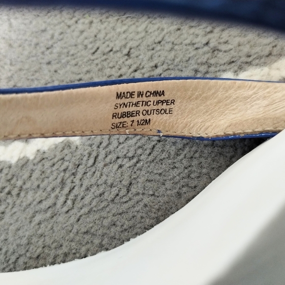 Michael Kors "Ruby Wedge" Striped Sandals - Picture 10 of 15